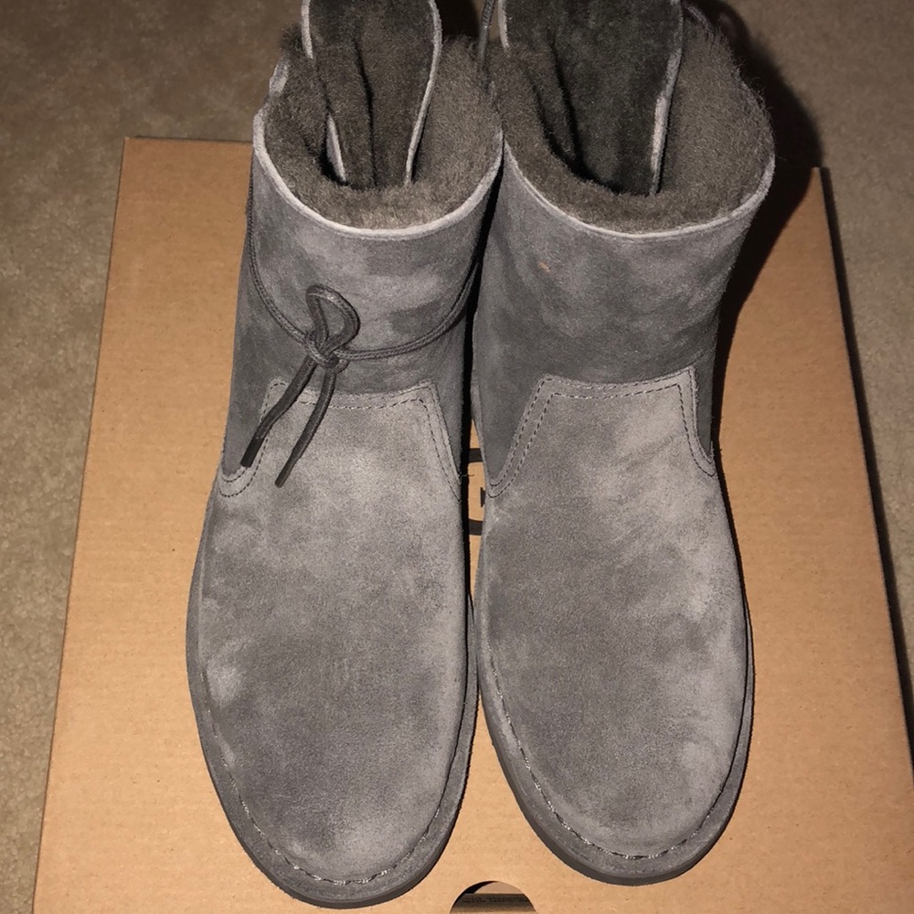 UGG Naiyah Boots